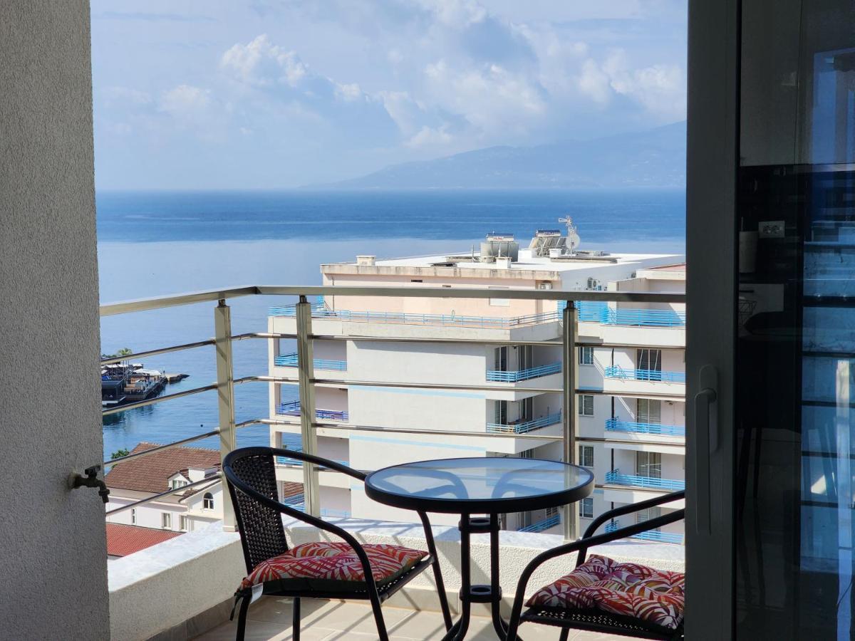 Amazing Sea View Apartment Sarandë Exterior foto