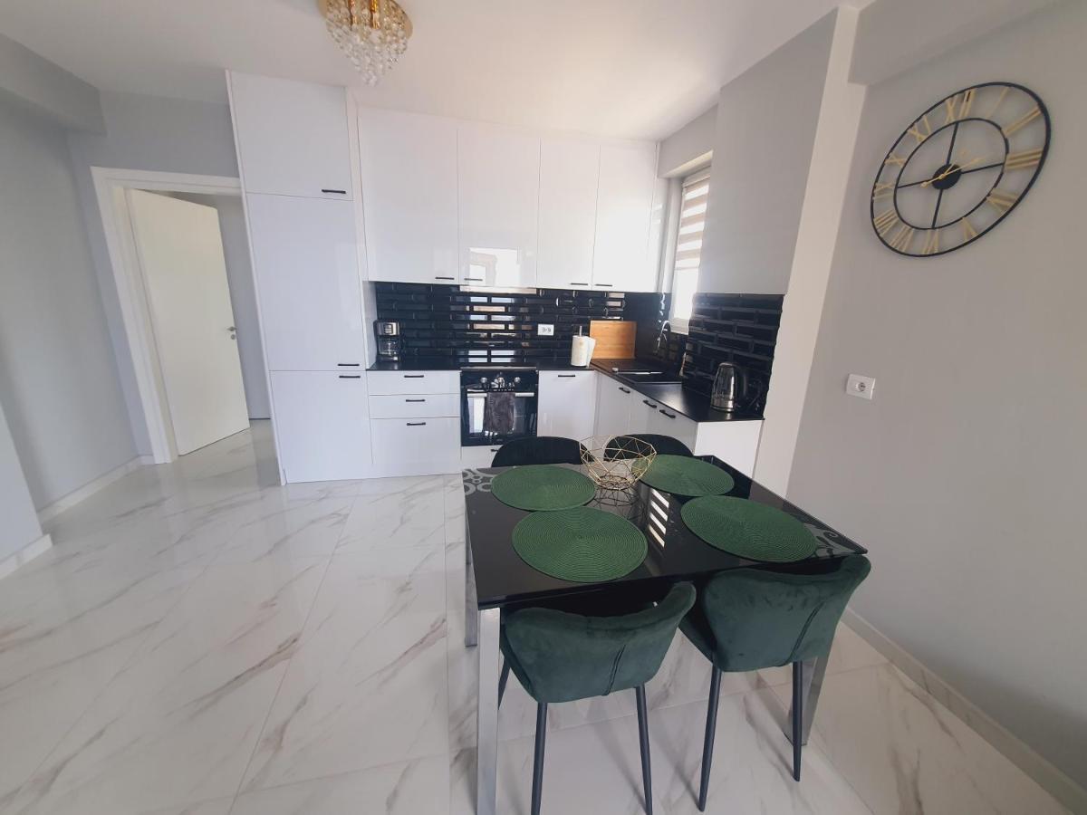 Amazing Sea View Apartment Sarandë Exterior foto